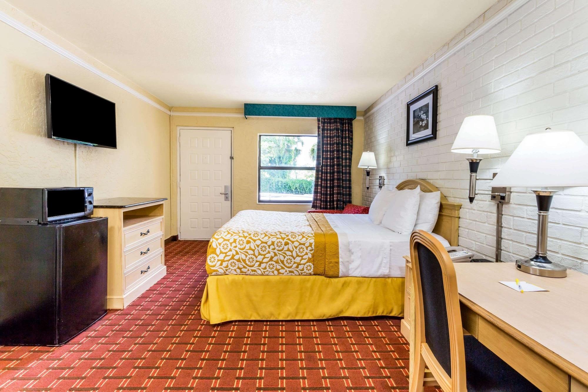 Quality Inn & Suites Altamonte Springs Orlando-North Ngoại thất bức ảnh