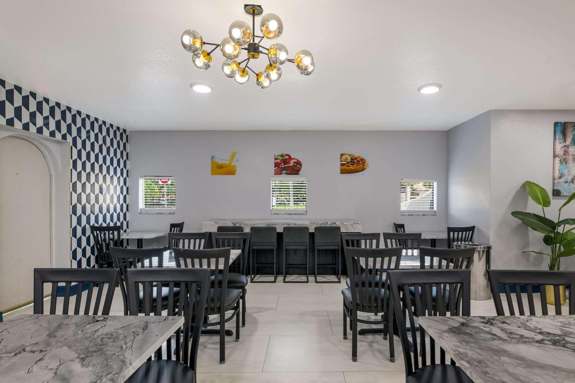 Quality Inn & Suites Altamonte Springs Orlando-North Ngoại thất bức ảnh