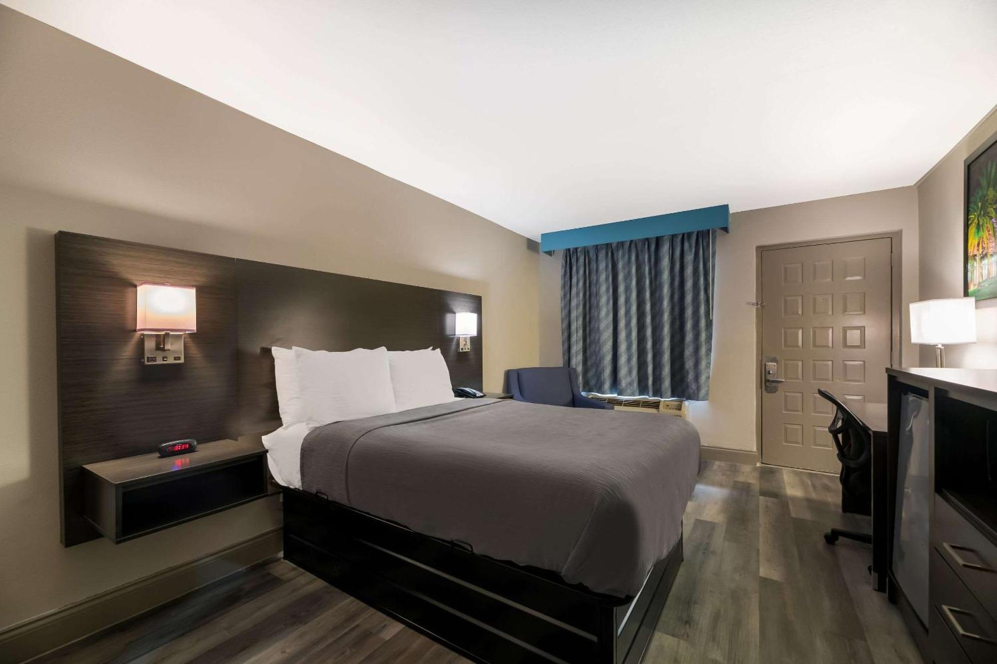 Quality Inn & Suites Altamonte Springs Orlando-North Ngoại thất bức ảnh