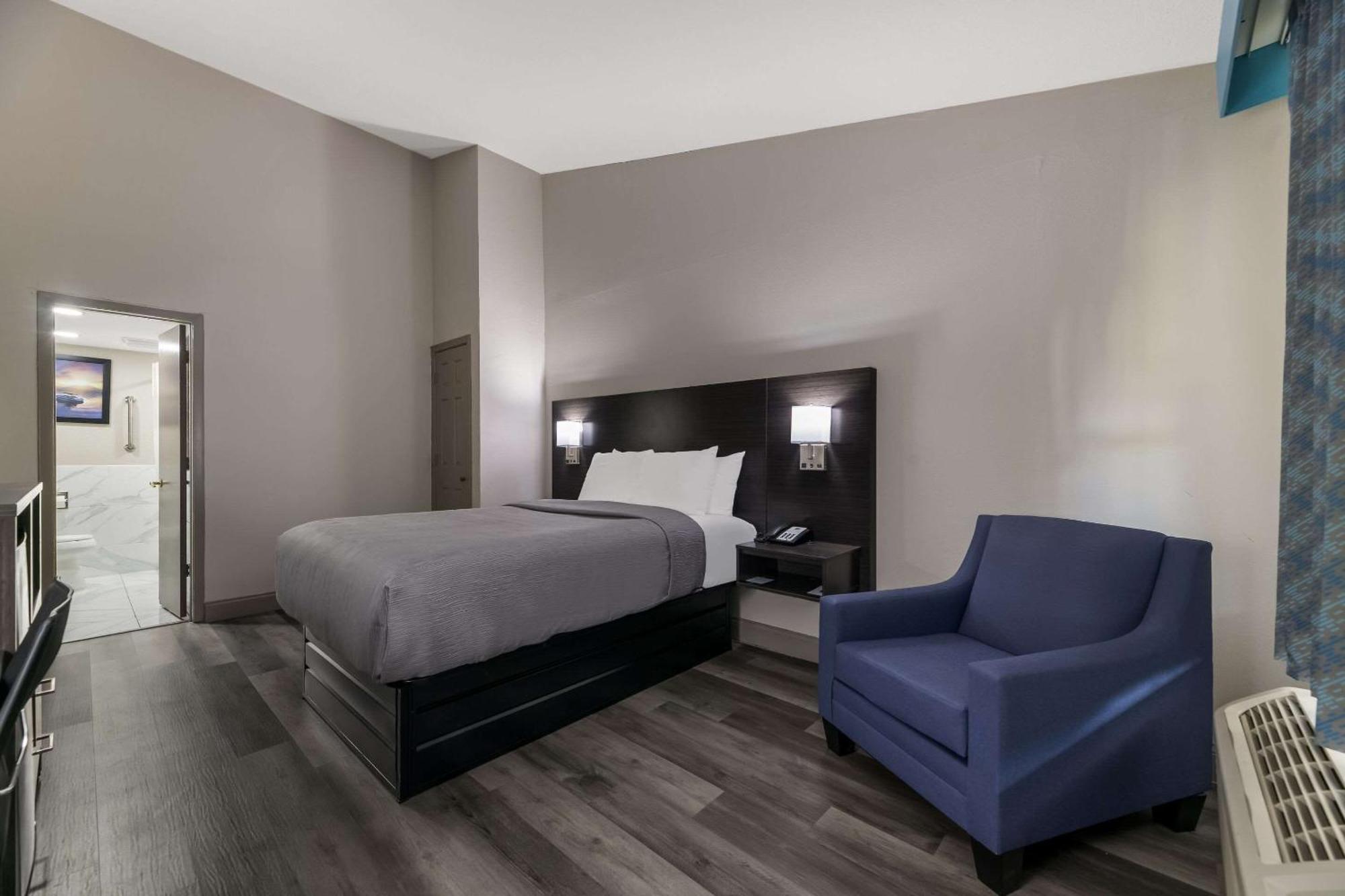 Quality Inn & Suites Altamonte Springs Orlando-North Ngoại thất bức ảnh